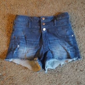 Refuge Size 10 High Waisted Button Up Shorts